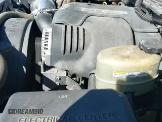 ✅ 2002 Cadillac Escalade • VIN: 1GYEK63NX2R225996 • Lot: 43477351. Wystawiony na IAAI z przebiegiem 303 874 mil. Bezpłatny archiwum sprzedaży aukcyjnych z USA i szczegółowy raport historii pojazdu na DreamBid. Zdjęcie 13.