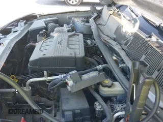 ✅ 2005 Chevrolet Equinox LT • VIN: 2CNDL73F056061439 • Лот: 41673527. Опубликован ранее на IAAI с пробегом 210 367 миль. Бесплатный доступ к архиву аукционных продаж из США и подробный отчёт об истории автомобиля на DreamBid. Изображение 13.