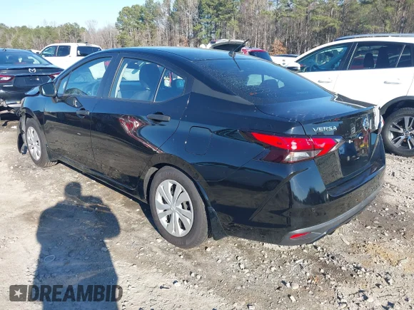 ✅ 2021 Nissan Versa S • VIN: 3N1CN8DV0ML812137 • Lot: 41225310. Wystawiony na IAAI z przebiegiem 53 718 mil. Bezpłatny archiwum sprzedaży aukcyjnych z USA i szczegółowy raport historii pojazdu na DreamBid. Zdjęcie 3.