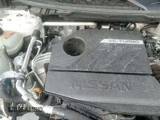 ✅ 2022 Nissan Rogue Platinum • VIN: JN8BT3DD7NW273430 • Lot: 71508535. Wystawiony na Copart z przebiegiem 41 661 mil. Bezpłatny archiwum sprzedaży aukcyjnych z USA i szczegółowy raport historii pojazdu na DreamBid. Zdjęcie 17.