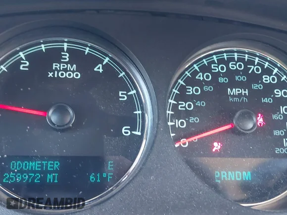 ✅ 2011 Chevrolet Tahoe LT • VIN: 1GNSCBE04BR186961 • Лот: 44196832. Опубліковано раніше на IAAI з пробігом 259 972 миль. Безкоштовний доступ до архіву аукціонних продажів зі США та докладний звіт про історію автомобіля на DreamBid. Зображення 7.