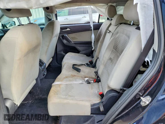 ✅ 2020 Volkswagen Tiguan S • VIN: 3VV1B7AX2LM076969 • Lot: 48899676. Listed on Copart with 85,952 mi. Free auction sales archive from the USA and detailed vehicle history report at DreamBid. Image 11.