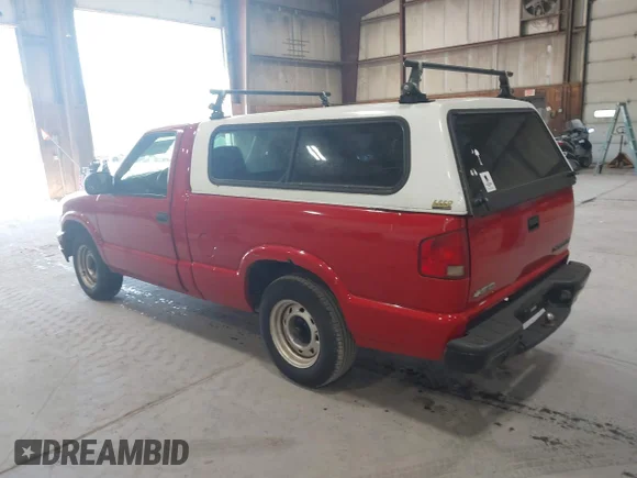 ✅ 2003 Chevrolet S-10 LS • VIN: 1GCCS14X238199983 • Лот: 45136264. Опубліковано раніше на IAAI з пробігом 160 348 миль. Безкоштовний доступ до архіву аукціонних продажів зі США та докладний звіт про історію автомобіля на DreamBid. Зображення 3.