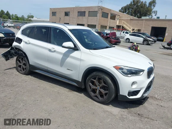 ✅ 2016 BMW X1 xDrive28i • VIN: WBXHT3C32G5E53461 • Лот: 44960548. Опубліковано раніше на IAAI з пробігом 67 202 миль. Безкоштовний доступ до архіву аукціонних продажів зі США та докладний звіт про історію автомобіля на DreamBid. Зображення 1.