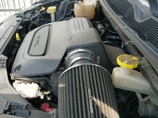 ✅ 2020 Chrysler Pacifica Launch Edition • VIN: 2C4RC3BG2LR282713 • Lot: 43260546. Listed on IAAI with 101,215 mi. Free auction sales archive from the USA and detailed vehicle history report at DreamBid. Image 19.