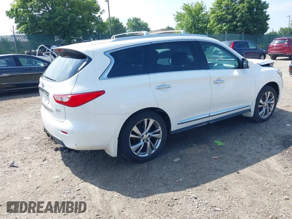 ✅ 2013 Infiniti JX35 • VIN: 5N1AL0MM8DC338819 • Lot: 45353205. Wystawiony na IAAI z przebiegiem 124 994 mil. Bezpłatny archiwum sprzedaży aukcyjnych z USA i szczegółowy raport historii pojazdu na DreamBid. Zdjęcie 4.