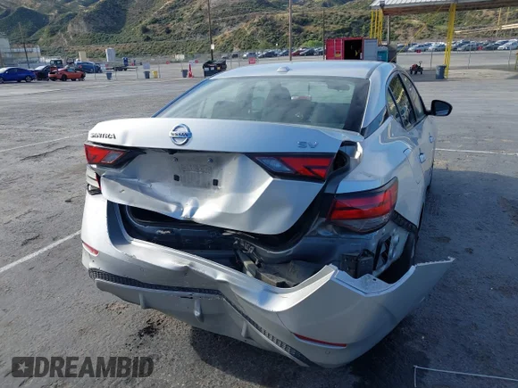 ✅ 2023 Nissan Sentra SV • VIN: 3N1AB8CV3PY255135 • Lot: 44896801. Wystawiony na IAAI z przebiegiem 68 152 mil. Bezpłatny archiwum sprzedaży aukcyjnych z USA i szczegółowy raport historii pojazdu na DreamBid. Zdjęcie 6.