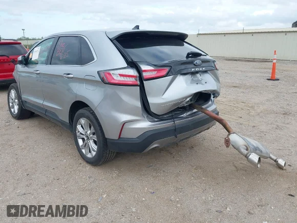 ✅ 2024 Ford Edge Titanium • VIN: 2FMPK4K95RBA37581 • Lot: 39765712. Wystawiony na IAAI z przebiegiem Nie podano. Bezpłatny archiwum sprzedaży aukcyjnych z USA i szczegółowy raport historii pojazdu na DreamBid. Zdjęcie 3.