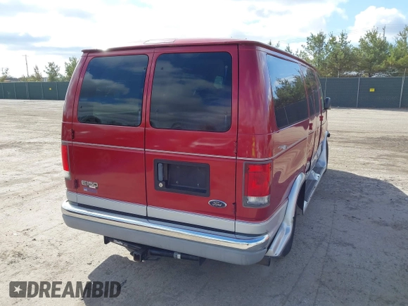✅ 1999 Ford Econoline Passenger XL • VIN: 1FMRE11L1XHA05657 • Lot: 41968923. Wystawiony na IAAI z przebiegiem 150 868 mil. Bezpłatny archiwum sprzedaży aukcyjnych z USA i szczegółowy raport historii pojazdu na DreamBid. Zdjęcie 4.