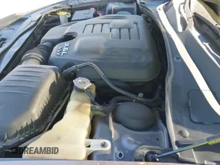 ✅ 2014 Chrysler 300 • VIN: 2C3CCAAGXEH336834 • Лот: 43470366. Опубликован ранее на IAAI с пробегом 152 569 миль. Бесплатный доступ к архиву аукционных продаж из США и подробный отчёт об истории автомобиля на DreamBid. Изображение 19.