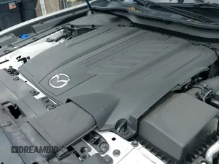 ✅ 2024 Mazda CX-90 Preferred • VIN: JM3KKBHD5R1176031 • Лот: 42896810. Опубликован ранее на IAAI с пробегом 13 615 миль. Бесплатный доступ к архиву аукционных продаж из США и подробный отчёт об истории автомобиля на DreamBid. Изображение 19.