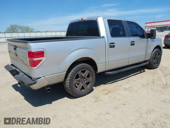 ✅ 2011 Ford F-150 Lariat • VIN: 1FTFW1CF3BFA03456 • Лот: 44843410. Опубліковано раніше на IAAI з пробігом 266 320 миль. Безкоштовний доступ до архіву аукціонних продажів зі США та докладний звіт про історію автомобіля на DreamBid. Зображення 4.