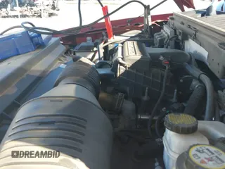 ✅ 2006 Ford Expedition Eddie Bauer • VIN: 1FMPU17536LB01885 • Lot: 43480791. Wystawiony na IAAI z przebiegiem 126 024 mil. Bezpłatny archiwum sprzedaży aukcyjnych z USA i szczegółowy raport historii pojazdu na DreamBid. Zdjęcie 19.