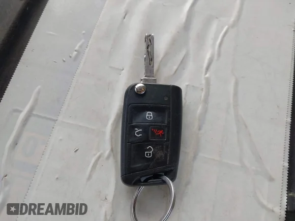 ✅ 2019 Volkswagen Jetta S • VIN: 3VWN57BUXKM049669 • Лот: 44100147. Опубликован ранее на IAAI с пробегом 262 433 миль. Бесплатный доступ к архиву аукционных продаж из США и подробный отчёт об истории автомобиля на DreamBid. Изображение 11.