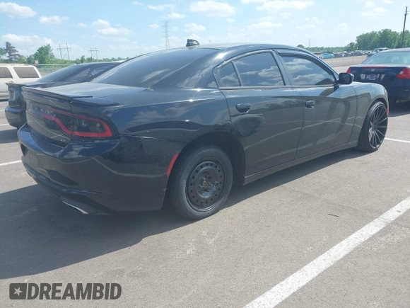 ✅ 2016 Dodge Charger SXT • VIN: 2C3CDXHG4GH250931 • Lot: 44932733. Wystawiony na IAAI z przebiegiem 140 532 mil. Bezpłatny archiwum sprzedaży aukcyjnych z USA i szczegółowy raport historii pojazdu na DreamBid. Zdjęcie 4.