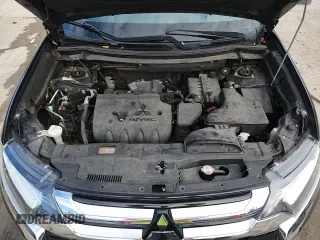 ✅ 2017 Mitsubishi Outlander SE • VIN: JA4AD3A35HZ035508 • Lot: 86511685. Wystawiony na Copart z przebiegiem 80 740 mil. Bezpłatny archiwum sprzedaży aukcyjnych z USA i szczegółowy raport historii pojazdu na DreamBid. Zdjęcie 16.