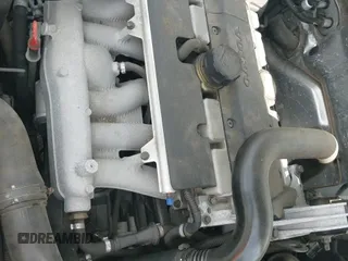 ✅ 2004 Volvo C70 • VIN: YV1NC62D14J049086 • Lot: 41950132. Listed on IAAI with 118,250 mi. Free auction sales archive from the USA and detailed vehicle history report at DreamBid. Image 12.