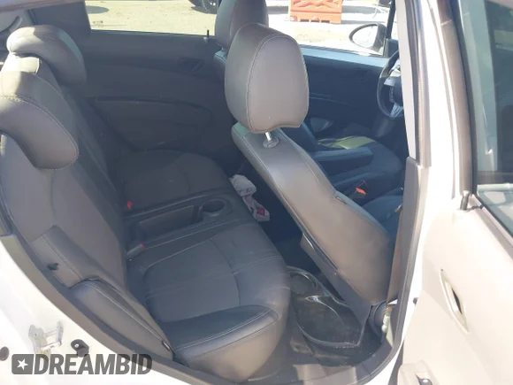 ✅ 2014 Chevrolet Spark LT • VIN: KL8CD6S99EC536525 • Lot: 41996111. Wystawiony na IAAI z przebiegiem 81 388 mil. Bezpłatny archiwum sprzedaży aukcyjnych z USA i szczegółowy raport historii pojazdu na DreamBid. Zdjęcie 8.