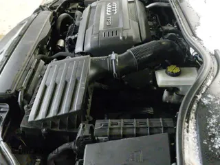 ✅ 2017 Audi TT • VIN: TRUC5AFV5H1003785 • Lot: 41233923. Wystawiony na IAAI z przebiegiem 73 339 mil. Bezpłatny archiwum sprzedaży aukcyjnych z USA i szczegółowy raport historii pojazdu na DreamBid. Zdjęcie 19.