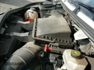 ✅ 2019 Mercedes-Benz Sprinter Cargo • VIN: WD3PF0CD5KT007243 • Lot: 43637337. Wystawiony na IAAI z przebiegiem 109 214 mil. Bezpłatny archiwum sprzedaży aukcyjnych z USA i szczegółowy raport historii pojazdu na DreamBid. Zdjęcie 24.