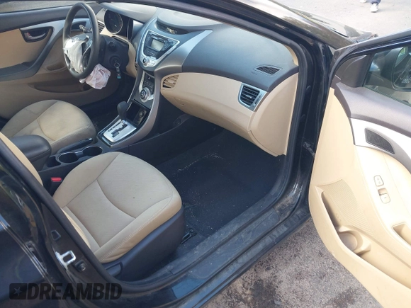 ✅ 2012 Hyundai Elantra GLS • VIN: 5NPDH4AE8CH091327 • Lot: 45008286. Wystawiony na IAAI z przebiegiem 52 562 mil. Bezpłatny archiwum sprzedaży aukcyjnych z USA i szczegółowy raport historii pojazdu na DreamBid. Zdjęcie 5.