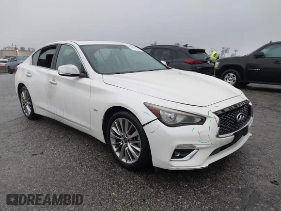 ✅ 2019 Infiniti Q50 Luxe • VIN: JN1EV7AR6KM551092 • Lot: 44001369. Wystawiony na IAAI z przebiegiem 34 047 mil. Bezpłatny archiwum sprzedaży aukcyjnych z USA i szczegółowy raport historii pojazdu na DreamBid. Zdjęcie 1.