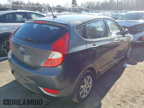 ✅ 2012 Hyundai Accent GS • VIN: KMHCT5AE0CU039305 • Lot: 44402037. Wystawiony na IAAI z przebiegiem 109 829 mil. Bezpłatny archiwum sprzedaży aukcyjnych z USA i szczegółowy raport historii pojazdu na DreamBid. Zdjęcie 4.