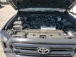 ✅ 2024 Toyota Tacoma SR • VIN: 3TYKD5HN9RT004802 • Lot: 67269115. Wystawiony na Copart z przebiegiem 26 288 mil. Bezpłatny archiwum sprzedaży aukcyjnych z USA i szczegółowy raport historii pojazdu na DreamBid. Zdjęcie 13.