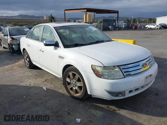✅ 2008 Ford Taurus Limited • VIN: 1FAHP25WX8G180085 • Lot: 43691108. Wystawiony na IAAI z przebiegiem 128 692 mil. Bezpłatny archiwum sprzedaży aukcyjnych z USA i szczegółowy raport historii pojazdu na DreamBid. Zdjęcie 1.