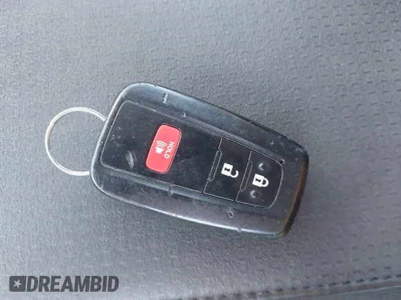✅ 2020 Toyota Prius XLE • VIN: JTDKARFU4L3107138 • Lot: 44146749. Wystawiony na IAAI z przebiegiem 149 543 mil. Bezpłatny archiwum sprzedaży aukcyjnych z USA i szczegółowy raport historii pojazdu na DreamBid. Zdjęcie 11.