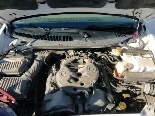 ✅ 2003 Chrysler Concorde • VIN: 2C3AD46R53H501931 • Lot: 87010924. Wystawiony na Copart z przebiegiem 99 738 mil. Bezpłatny archiwum sprzedaży aukcyjnych z USA i szczegółowy raport historii pojazdu na DreamBid. Zdjęcie 13.