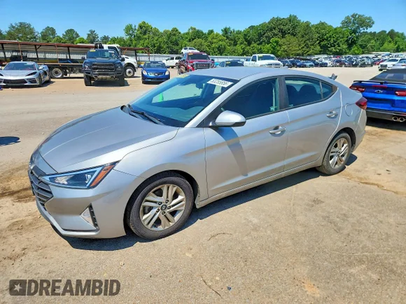 ✅ 2020 Hyundai Elantra Value Edition • VIN: 5NPD84LFXLH567843 • Lot: 53255856. Wystawiony na Copart z przebiegiem 121 658 mil. Bezpłatny archiwum sprzedaży aukcyjnych z USA i szczegółowy raport historii pojazdu na DreamBid. Zdjęcie 1.