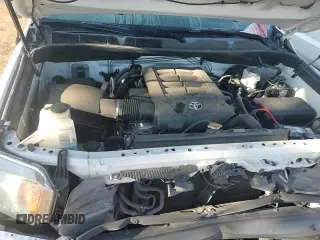 ✅ 2015 Toyota Tundra SR • VIN: 5TFTY5F11FX008739 • Lot: 83917744. Listed on Copart with 180,732 mi. Free auction sales archive from the USA and detailed vehicle history report at DreamBid. Image 13.