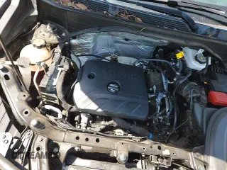 ✅ 2024 Buick Encore GX Avenir • VIN: KL4AMFSL5RB000199 • Lot: 80290605. Wystawiony na Copart z przebiegiem 19 396 mil. Bezpłatny archiwum sprzedaży aukcyjnych z USA i szczegółowy raport historii pojazdu na DreamBid. Zdjęcie 17.