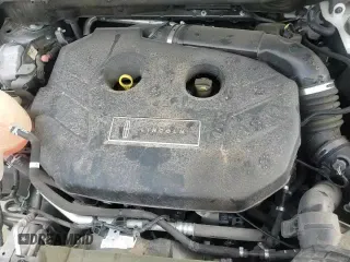 ✅ 2019 Lincoln MKC Standard • VIN: 5LMCJ1C99KUL21923 • Lot: 63782645. Listed on Copart with 61,422 mi. Free auction sales archive from the USA and detailed vehicle history report at DreamBid. Image 17.