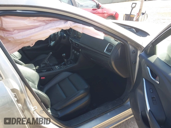 ✅ 2014 Mazda 6 i Touring • VIN: JM1GJ1V67E1146993 • Lot: 44396357. Wystawiony na IAAI z przebiegiem 156 095 mil. Bezpłatny archiwum sprzedaży aukcyjnych z USA i szczegółowy raport historii pojazdu na DreamBid. Zdjęcie 5.