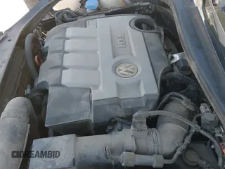 ✅ 2009 Volkswagen Jetta • VIN: 3VWAL71K89M055999 • Lot: 42665910. Wystawiony na IAAI z przebiegiem 175 188 mil. Bezpłatny archiwum sprzedaży aukcyjnych z USA i szczegółowy raport historii pojazdu na DreamBid. Zdjęcie 20.