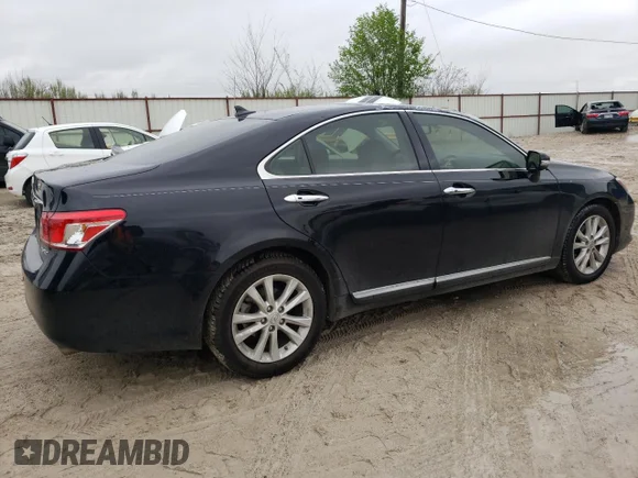✅ 2011 Lexus ES 330 • VIN: JTHBK1EG6B2470120 • Лот: 47941914. Опубліковано раніше на Copart з пробігом 89 057 миль. Безкоштовний доступ до архіву аукціонних продажів зі США та докладний звіт про історію автомобіля на DreamBid. Зображення 3.