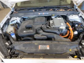 ✅ 2020 Ford Fusion Titanium • VIN: 3FA6P0RU7LR141377 • Lot: 81620075. Wystawiony na Copart z przebiegiem 139 629 mil. Bezpłatny archiwum sprzedaży aukcyjnych z USA i szczegółowy raport historii pojazdu na DreamBid. Zdjęcie 14.