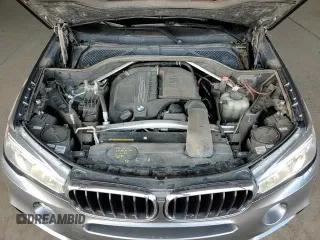 ✅ 2018 BMW X5 sDrive35i • VIN: 5UXKR2C57J0Z14683 • Lot: 89893955. Listed on Copart with 83,020 mi. Free auction sales archive from the USA and detailed vehicle history report at DreamBid. Image 15.