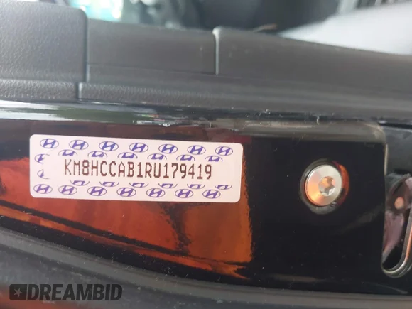✅ 2024 Hyundai Kona SEL • VIN: KM8HCCAB1RU179419 • Lot: 45186733. Wystawiony na IAAI z przebiegiem 28 259 mil. Bezpłatny archiwum sprzedaży aukcyjnych z USA i szczegółowy raport historii pojazdu na DreamBid. Zdjęcie 9.