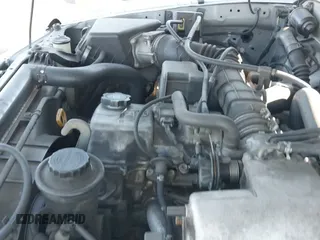 ✅ 2000 Toyota 4Runner • VIN: JT3GM84R6Y0061072 • Lot: 42702111. Listed on IAAI with 291,898 mi. Free auction sales archive from the USA and detailed vehicle history report at DreamBid. Image 12.