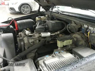 ✅ 1996 GMC Suburban • VIN: 1GKFK16R1TJ729577 • Лот: 41274262. Опубликован ранее на IAAI с пробегом 283 187 миль. Бесплатный доступ к архиву аукционных продаж из США и подробный отчёт об истории автомобиля на DreamBid. Изображение 12.