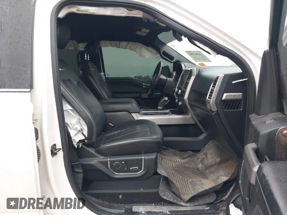 ✅ 2015 Ford F-150 XLT • VIN: 1FTEW1EF0FFC58290 • Lot: 44984080. Wystawiony na IAAI z przebiegiem Nie podano. Bezpłatny archiwum sprzedaży aukcyjnych z USA i szczegółowy raport historii pojazdu na DreamBid. Zdjęcie 5.