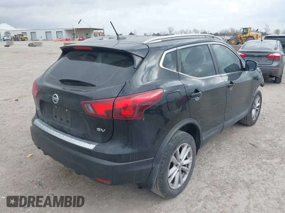 ✅ 2017 Nissan Rogue SV • VIN: JN1BJ1CP6HW023704 • Lot: 44506795. Wystawiony na IAAI z przebiegiem 188 837 mil. Bezpłatny archiwum sprzedaży aukcyjnych z USA i szczegółowy raport historii pojazdu na DreamBid. Zdjęcie 4.