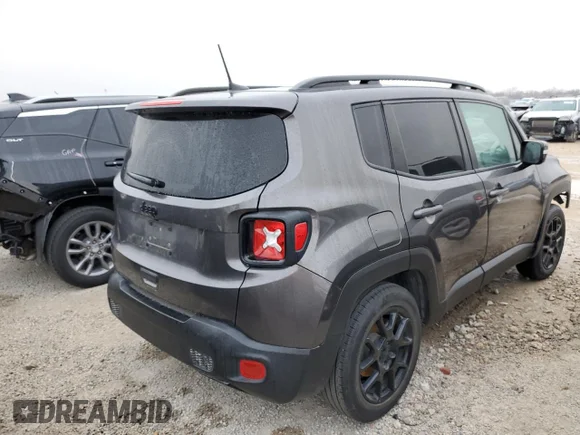 ✅ 2020 Jeep Renegade Latitude • VIN: ZACNJABB8LPL47823 • Lot: 38218883. Wystawiony na Copart z przebiegiem 56 899 mil. Bezpłatny archiwum sprzedaży aukcyjnych z USA i szczegółowy raport historii pojazdu na DreamBid. Zdjęcie 3.