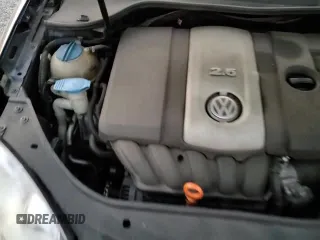 ✅ 2007 Volkswagen Jetta 2.5 • VIN: 3VWSG71K57M011934 • Лот: 83108374. Опубликован ранее на Copart с пробегом 115 101 миль. Бесплатный доступ к архиву аукционных продаж из США и подробный отчёт об истории автомобиля на DreamBid. Изображение 13.