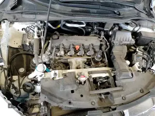 ✅ 2022 Honda HR-V EX-L • VIN: 3CZRU6H78NM709838 • Lot: 84885005. Wystawiony na Copart z przebiegiem 69 384 mil. Bezpłatny archiwum sprzedaży aukcyjnych z USA i szczegółowy raport historii pojazdu na DreamBid. Zdjęcie 14.