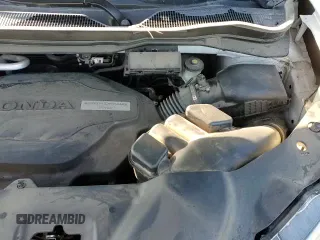 ✅ 2017 Honda Pilot EX-L • VIN: 5FNYF5H81HB018495 • Lot: 91027095. Listed on Copart with 111,888 mi. Free auction sales archive from the USA and detailed vehicle history report at DreamBid. Image 14.