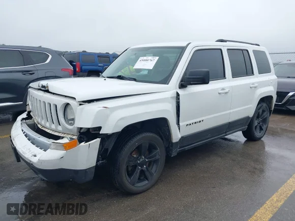 ✅ 2015 Jeep Patriot Altitude • VIN: 1C4NJPBA3FD157363 • Лот: 45000767. Опубликован ранее на IAAI с пробегом 114 919 миль. Бесплатный доступ к архиву аукционных продаж из США и подробный отчёт об истории автомобиля на DreamBid. Изображение 2.